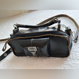*RARE* Diesel Vintage 90s/Y2K Black Rugged Leather Shoulder Bag Buckle Accent